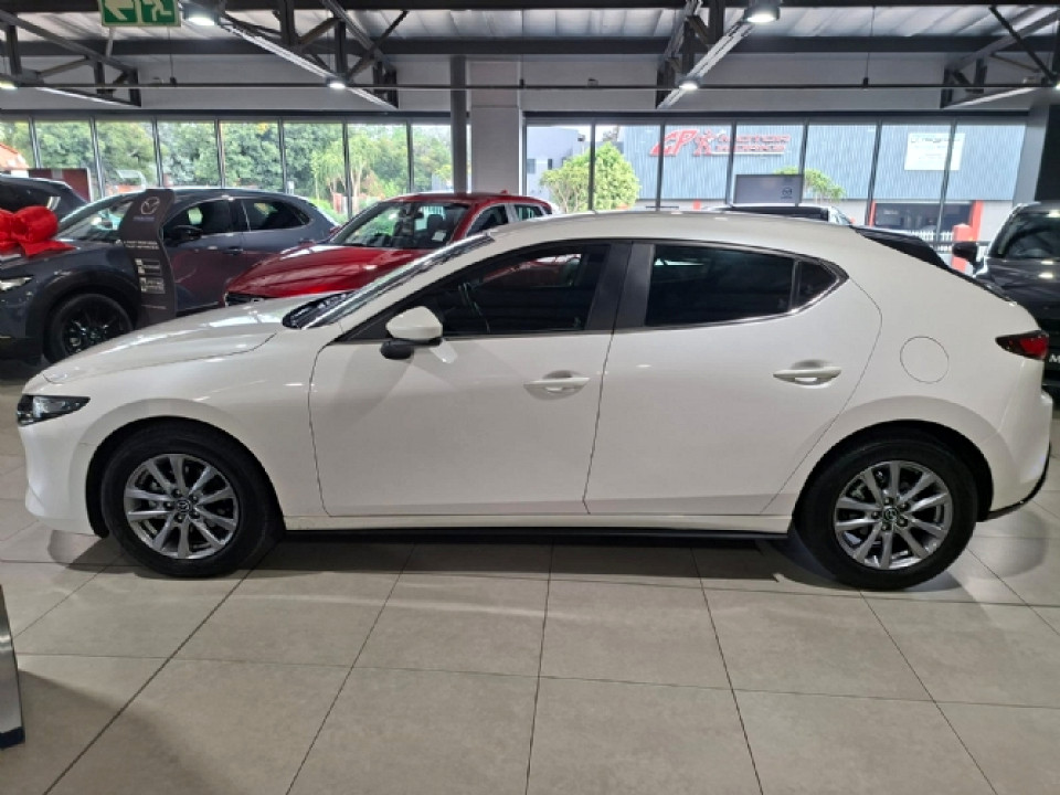 MAZDA MAZDA3 1.5 DYNAMIC A/T 5DR, image 2