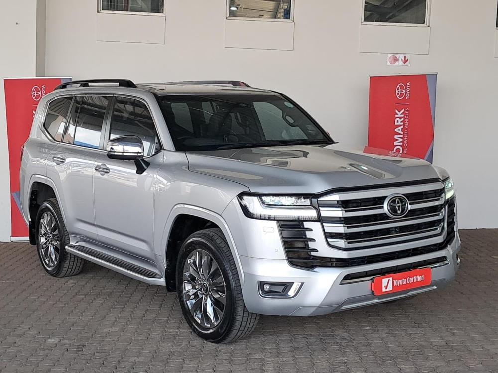 Toyota Land Cruiser 300 V6 3.3D ZX, image 1