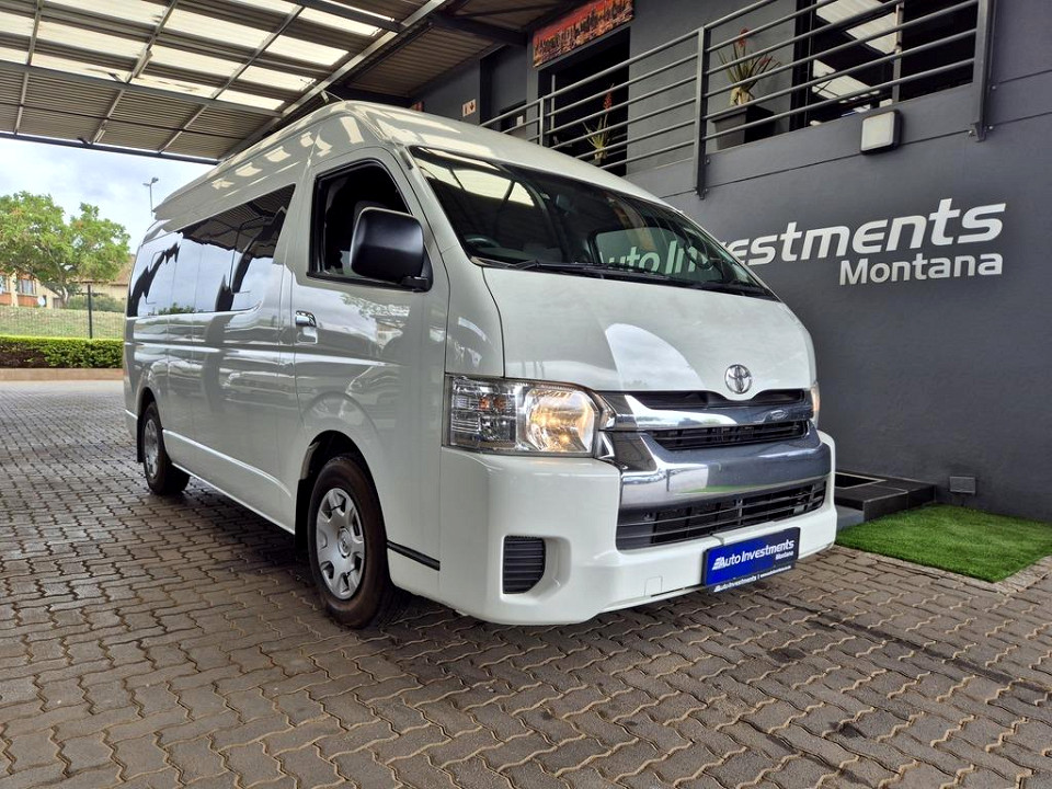 Toyota Quantum Hiace 2.5 D-4D 14 Seat, image 1