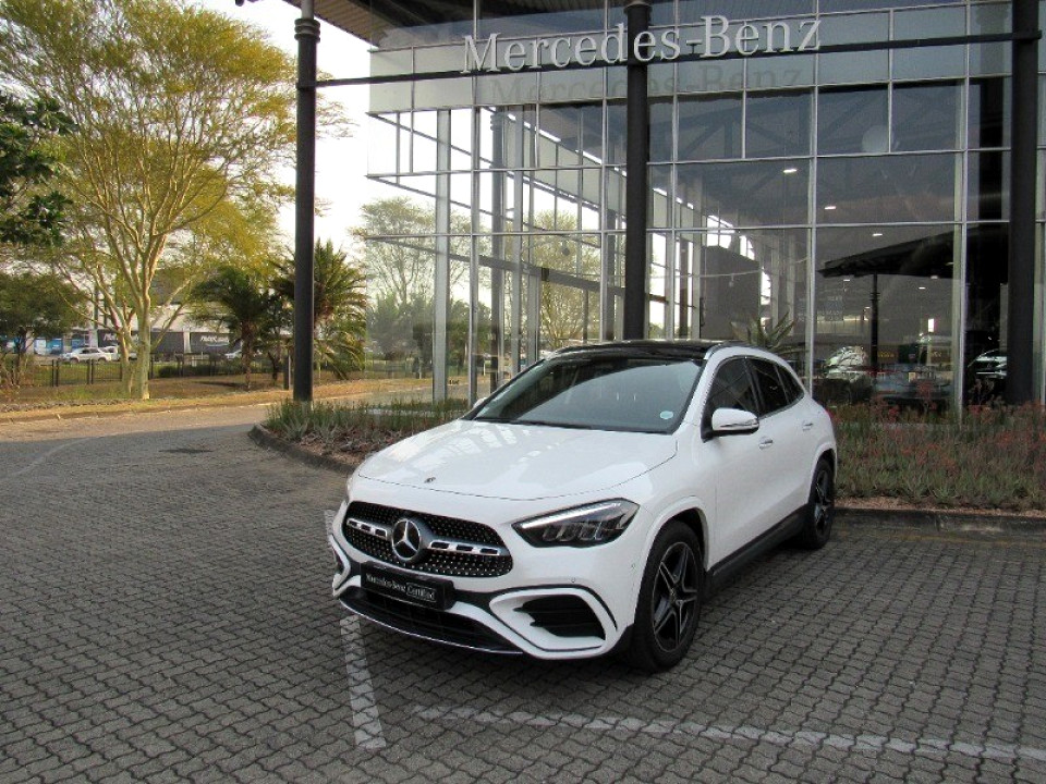 MERCEDES-BENZ GLA 200 A/T, image 1