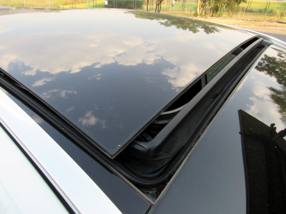 MERCEDES-BENZ GLA 200 A/T, image 2