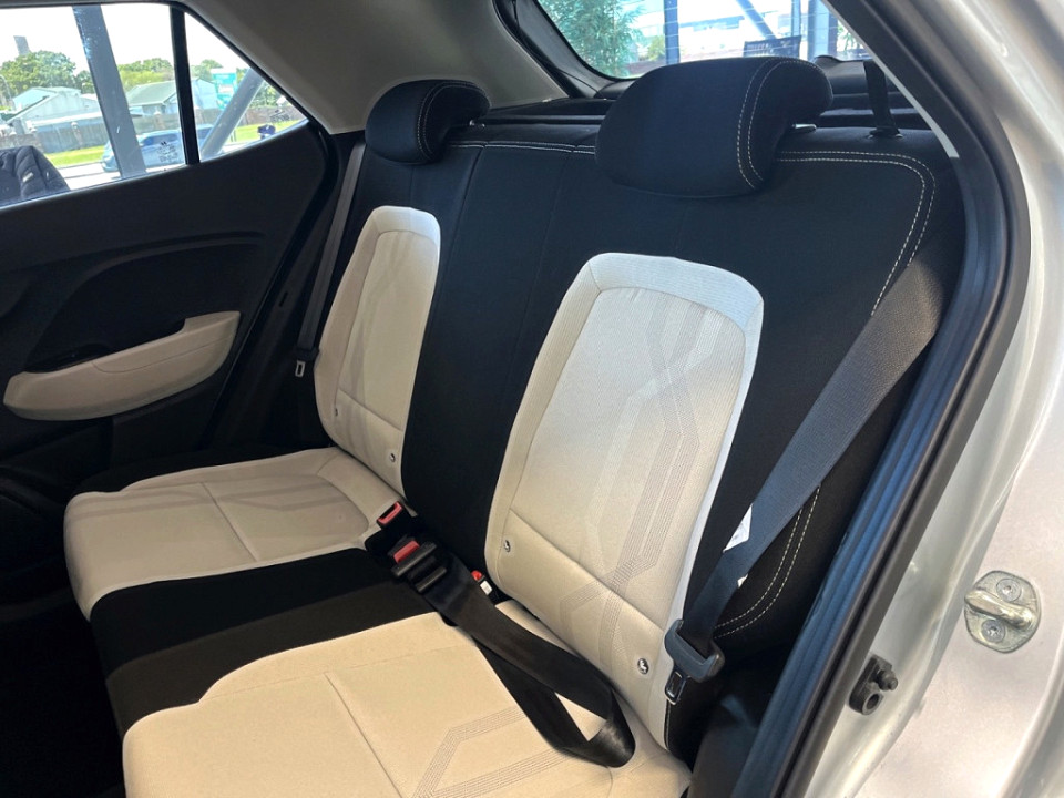 HYUNDAI VENUE 1.2 MOTION, image 1