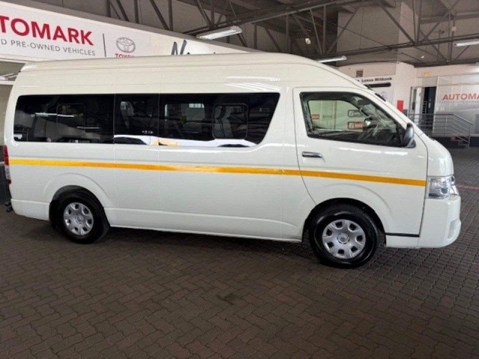 Toyota Quantum Hiace 2.5 D-4D 14 Seat, image 2