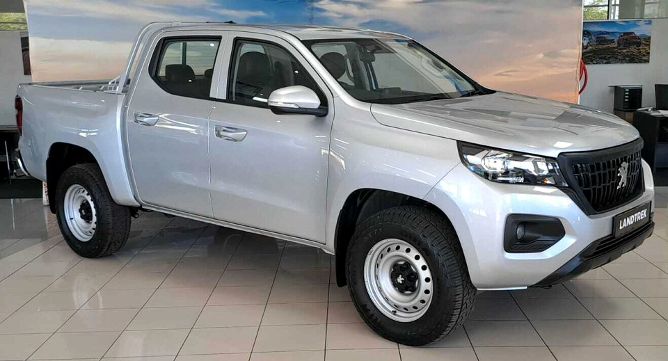 PEUGEOT LANDTREK 1.9D ACTIVE P/U D/C 4X4, image 1