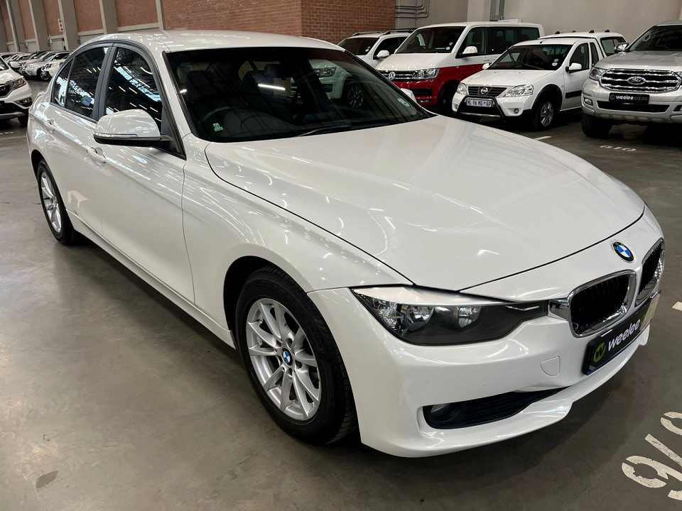 BMW 316i A/T (F30), image 1