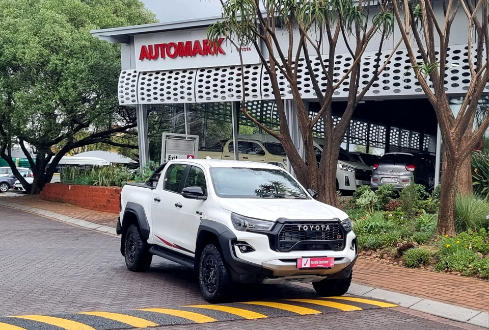 TOYOTA HILUX 2.8 GD-6 GR-S 4X4 A/T P/U D/C, image 1