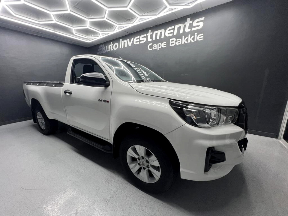 Toyota Hilux 2.4GD-6 SRX, image 1