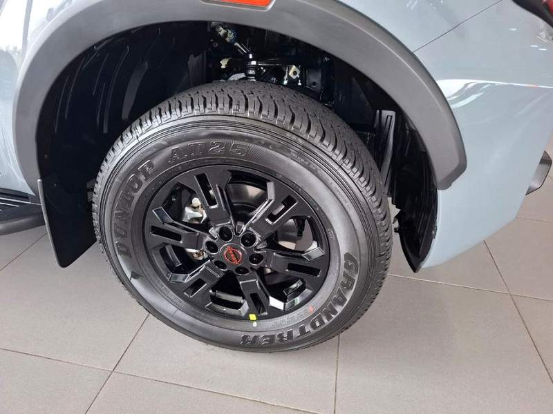 NISSAN NAVARA 2.5DDTi PRO-2X A/T D/C P/U, image 2