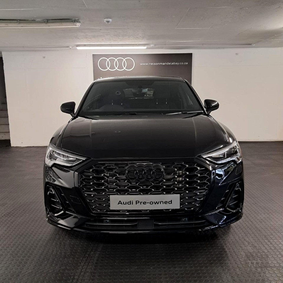 AUDI Q3 SPORTBACK 35 TDI S TRONIC BLACK EDITION, image 2