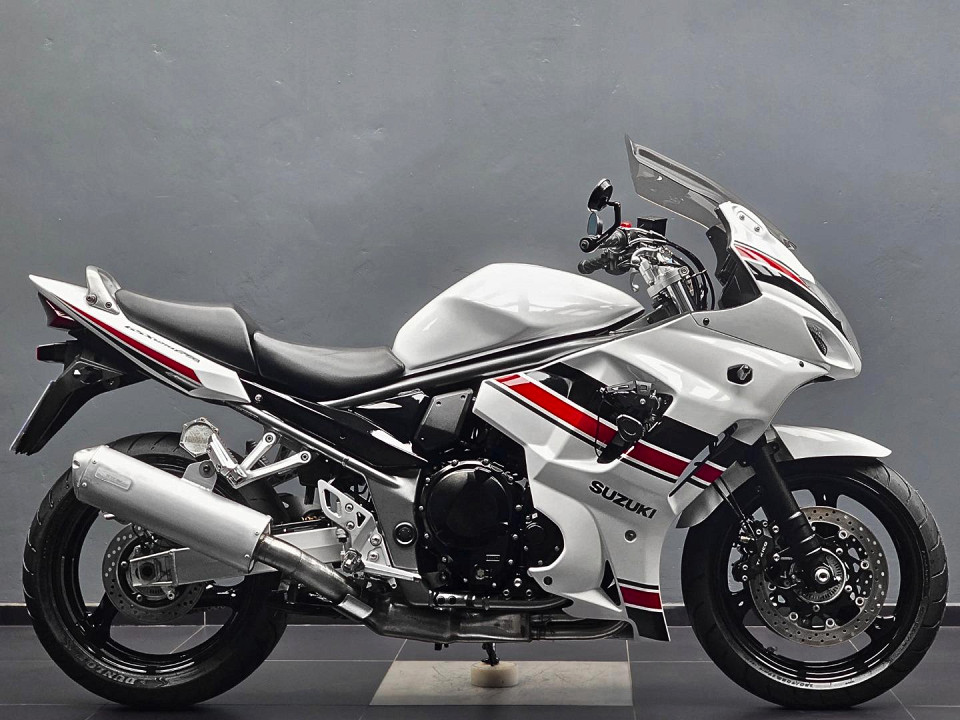 SUZUKI Bandit, image 2