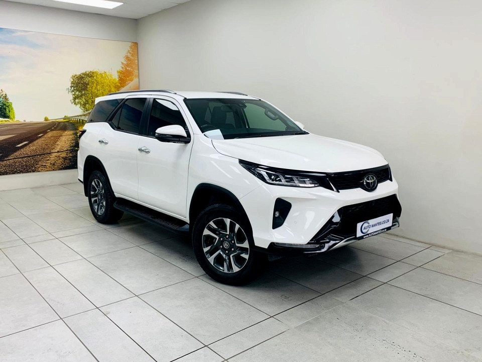 TOYOTA FORTUNER 2.8GD-6 VX A/T, image 1