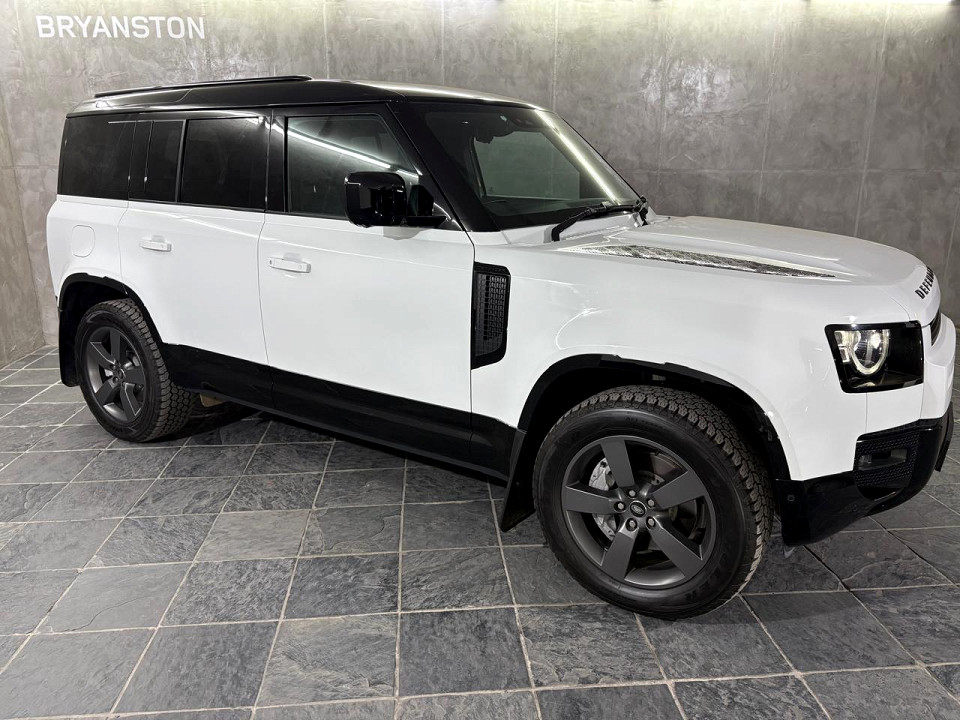 LAND ROVER DEFENDER 110 D350 HSE X-DYNAMIC, image 1