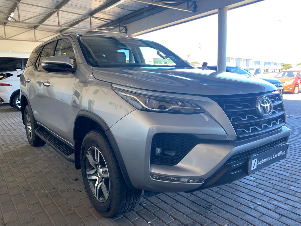 Toyota Fortuner 2.4GD-6 R/B A/T, image 1