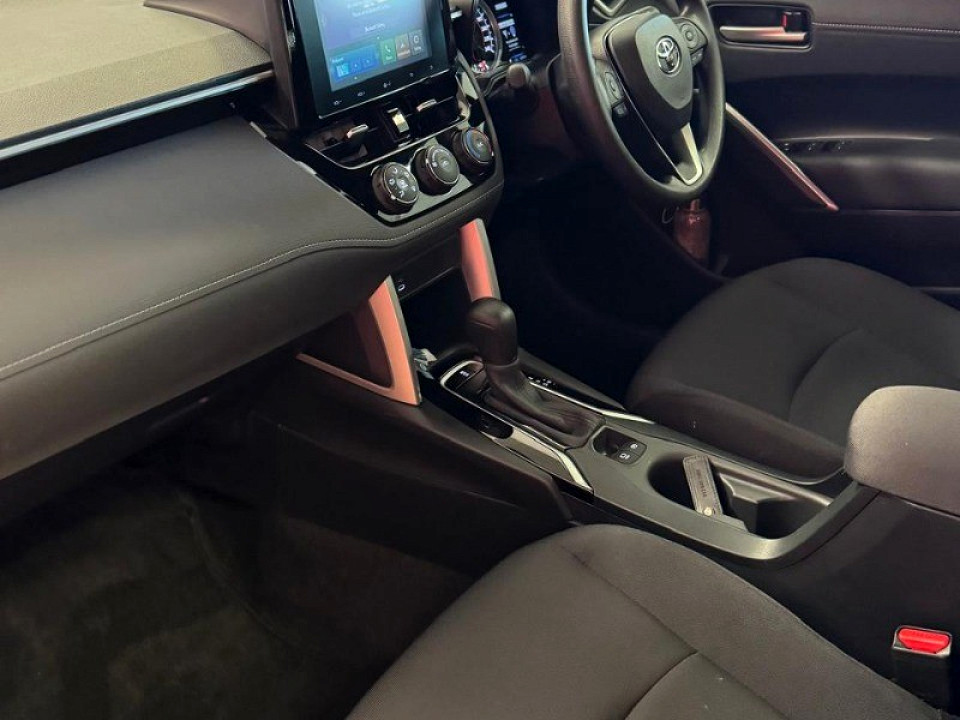 TOYOTA COROLLA CROSS 1.8 XR , image 2