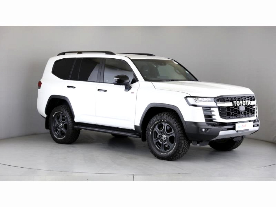 TOYOTA LANDCRUISER 300 V6 3.3D GR-S, image 1
