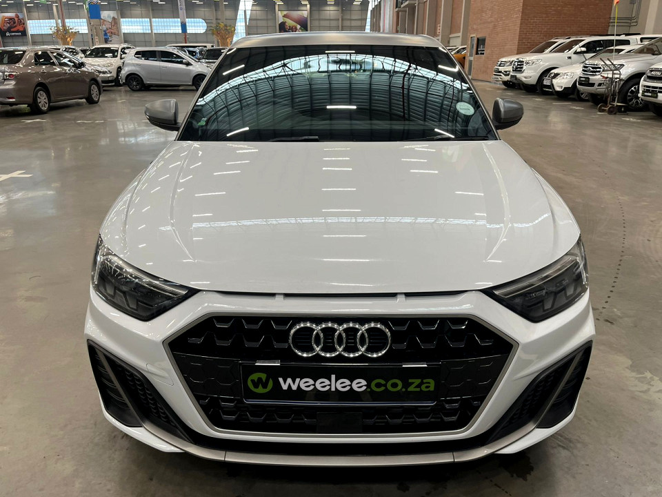 AUDI A1 SPORTBACK 2.0 TFSI S-LINE S TRONIC (40 TFSI), image 2