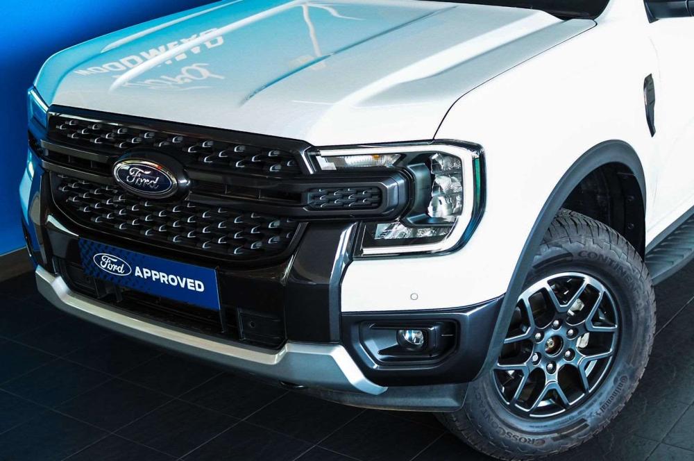 Ford Ranger XLT 2.0L SiT D-Cab 4x2 6AT, image 2