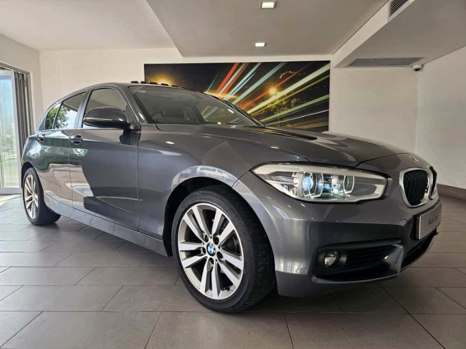 BMW 120i SPORT LINE 5DR (F20), image 2