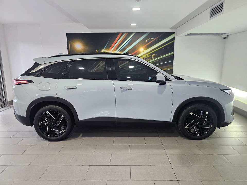 BAIC X55 1.5T PREMIUM A/T, image 2