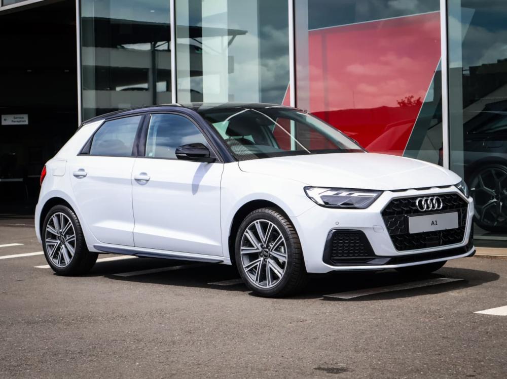 AUDI A1 SPORTBACK 30 TFSI ADVANCED S-TRONIC, image 1
