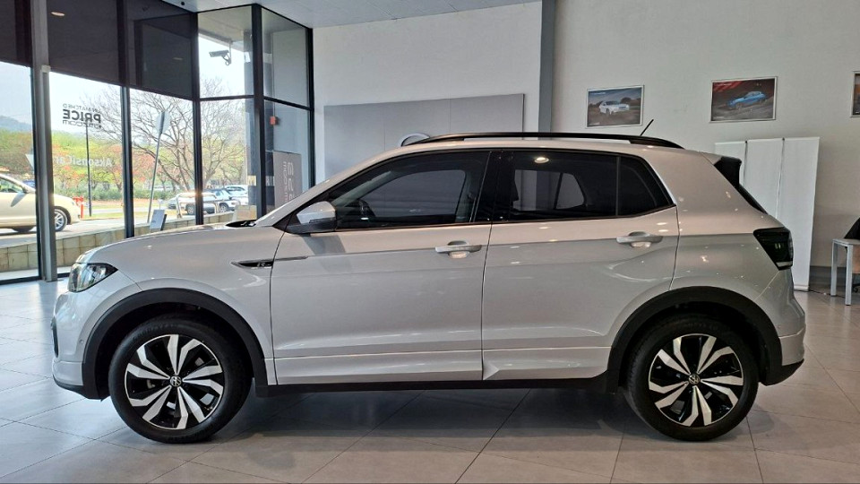 VOLKSWAGEN T-CROSS 1.0 TSI COMFORTLINE, image 2
