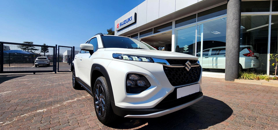 SUZUKI FRONX 1.5 GL A/T, image 1