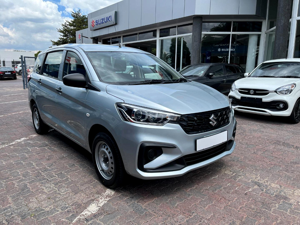 SUZUKI ERTIGA 1.5 GA, image 1