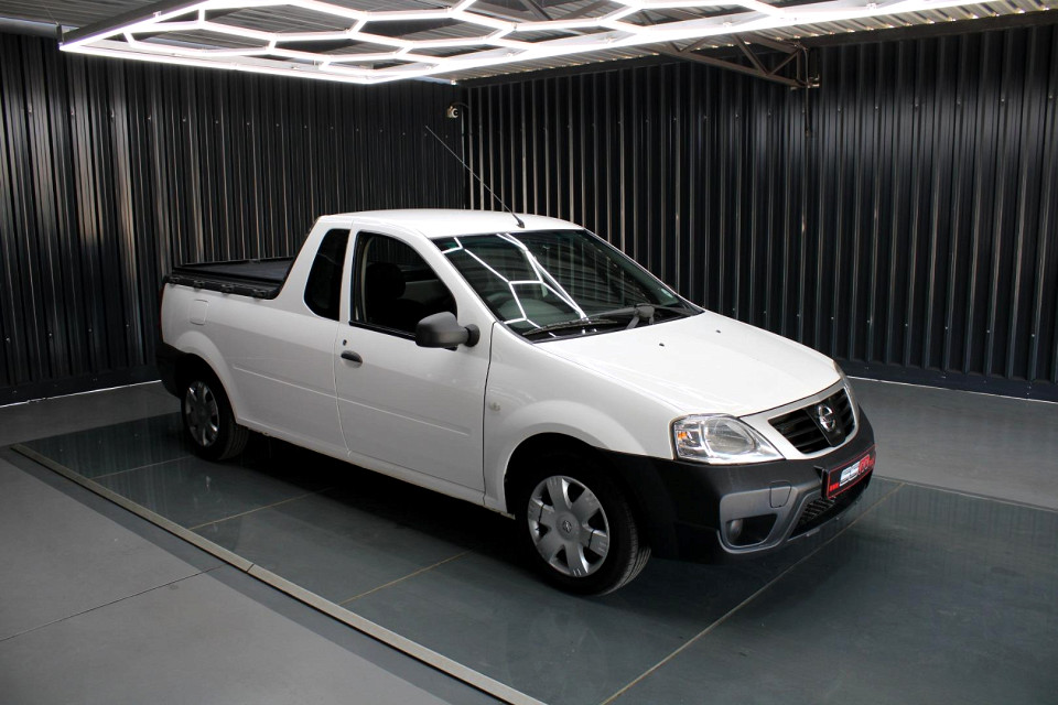 NISSAN NP200 1.5 DCi  A/C SAFETY PACK P/U S/C, image 1