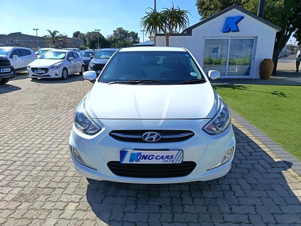 HYUNDAI ACCENT 1.6 FLUID 5DR, image 2
