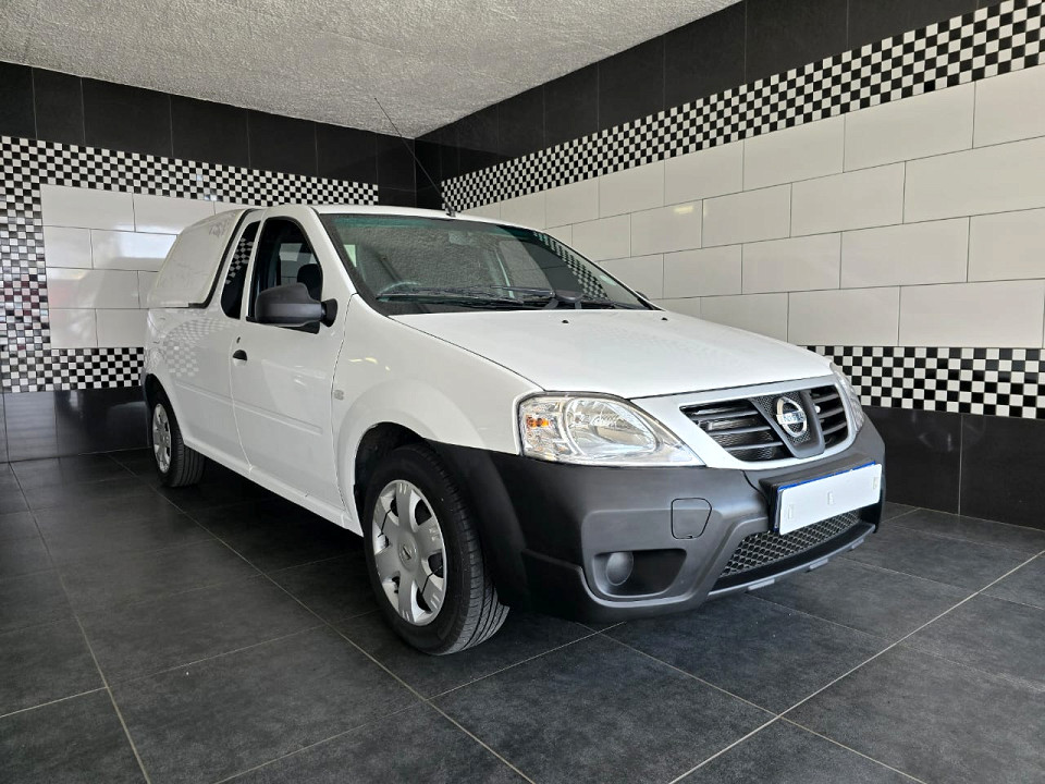 NISSAN NP200 1.6  A/C SAFETY PACK P/U S/C, image 1