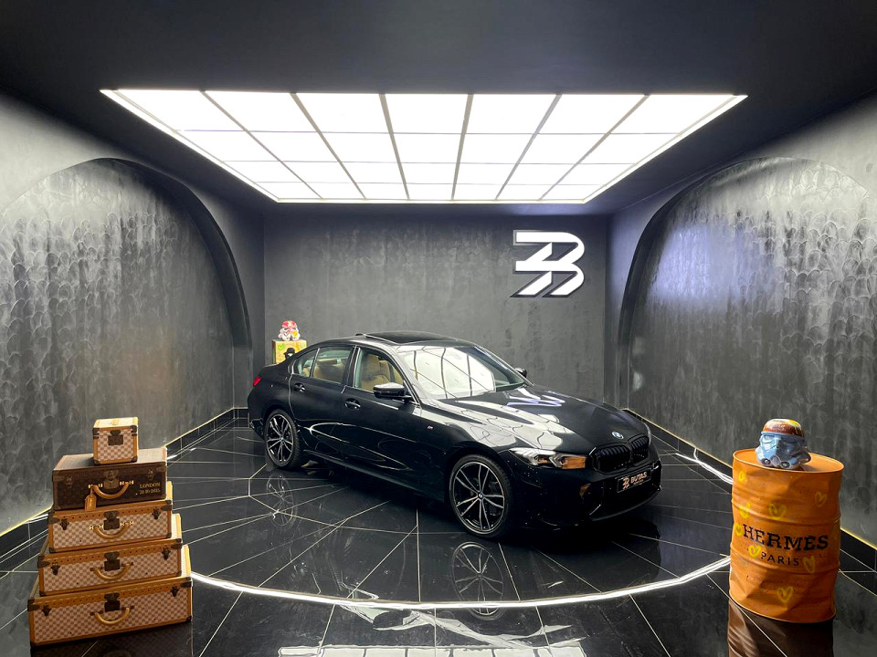 BMW 320i M SPORT A/T (G20) , image 1