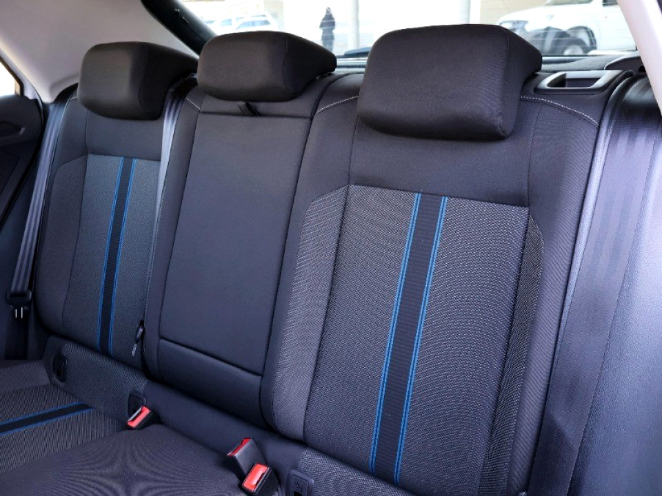 VOLKSWAGEN T-ROC 2.0 TSI DESIGN 4MOT DSG, image 1