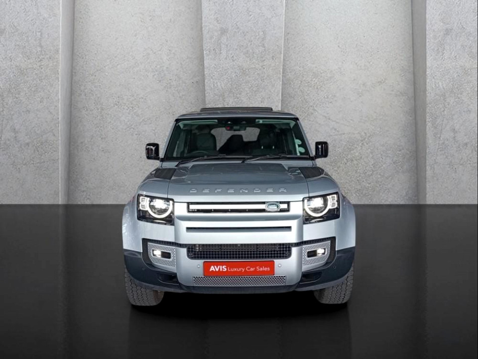 LAND ROVER DEFENDER 110 D300 SE (221KW), image 2