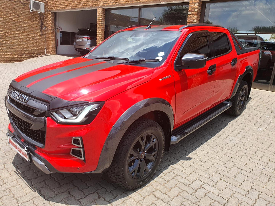 ISUZU D-MAX 3.0 Ddi V-CROSS HR A/T D/C P/U, image 1