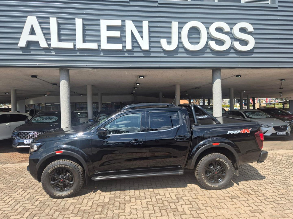 NISSAN NAVARA 2.5DDTi PRO-4X 4X4 A/T D/C P/U, image 1