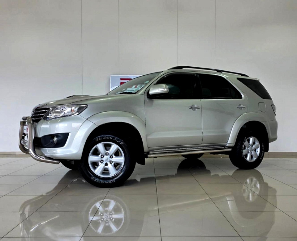 TOYOTA FORTUNER 3.0D-4D HERITAGE R/B, image 1
