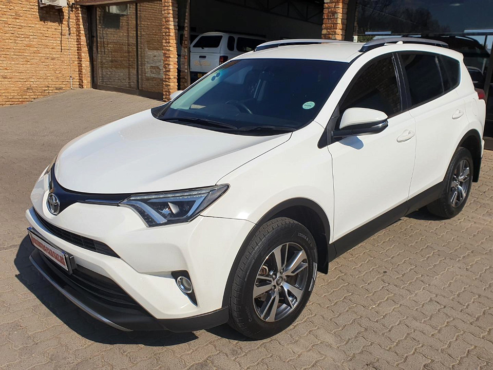 TOYOTA RAV4 2.0 GX A/T, image 1