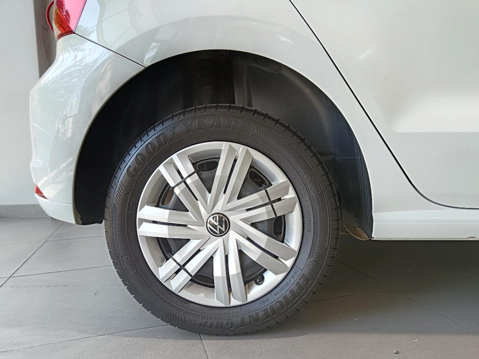 VOLKSWAGEN POLO VIVO 1.4 TRENDLINE (5DR), image 2