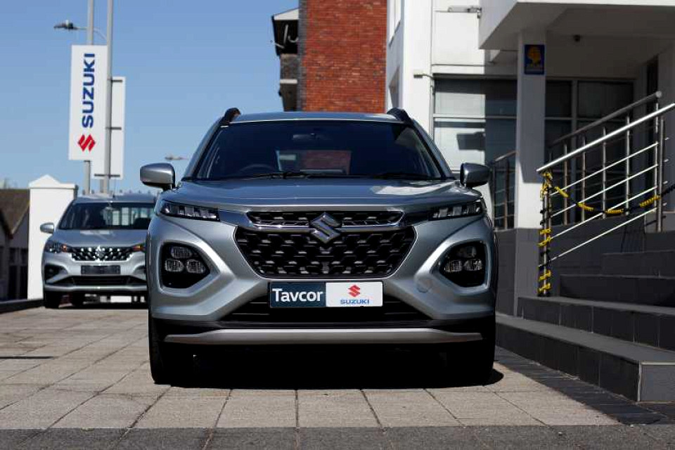 SUZUKI FRONX 1.5 GL A/T, image 2