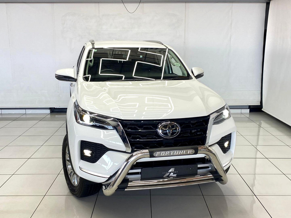 TOYOTA FORTUNER 2.8GD-6 4X4 A/T, image 1