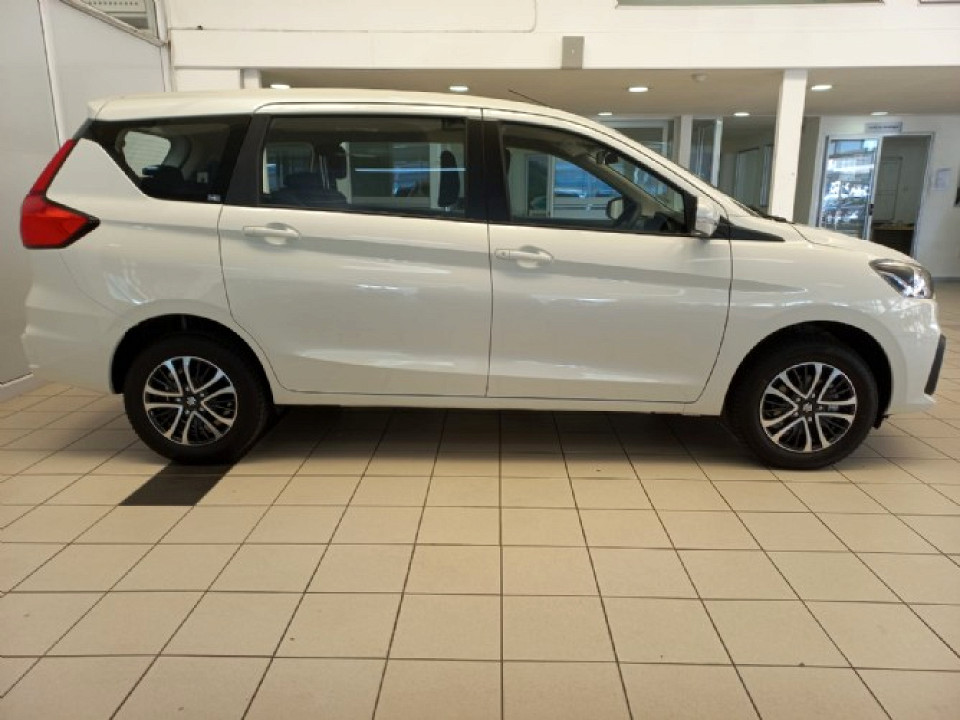 SUZUKI ERTIGA 1.5 GL, image 2
