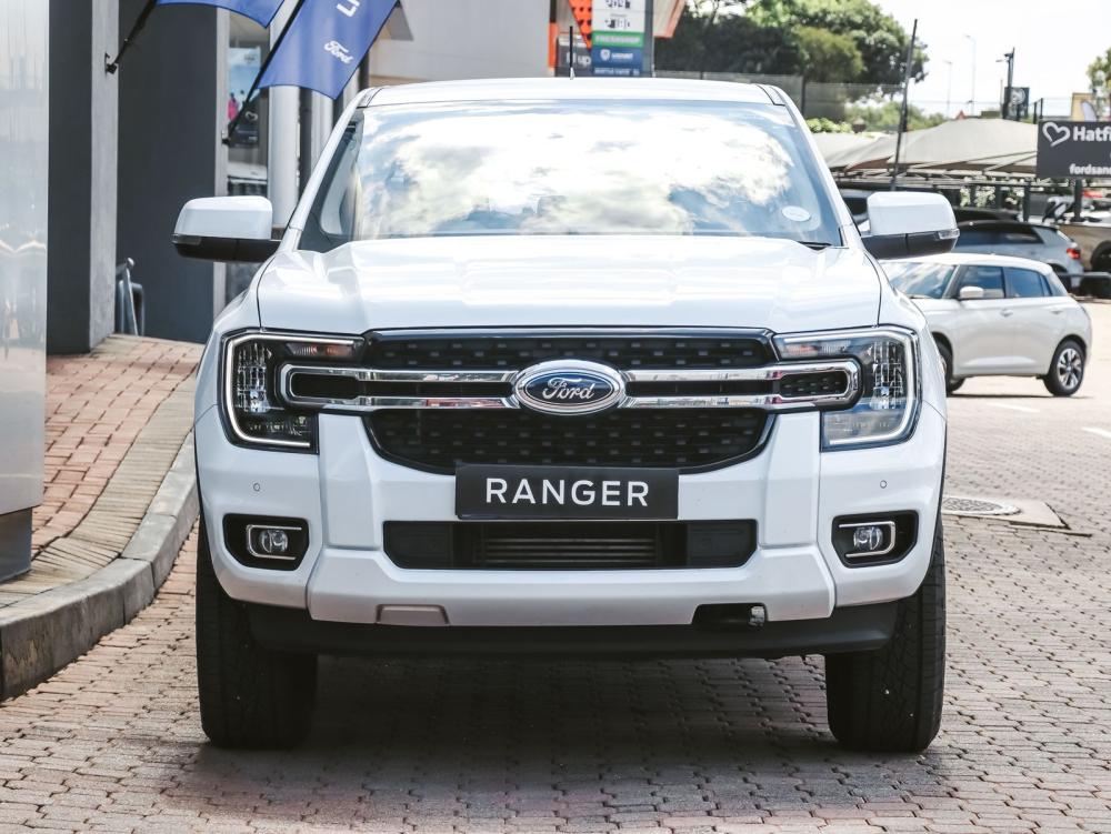 Ford Ranger XLT 2.0L SiT D-Cab 4x2 6AT, image 2