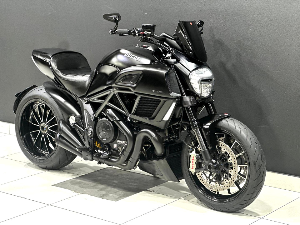 DUCATI Diavel Dark, image 1