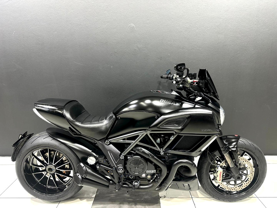DUCATI Diavel Dark, image 2
