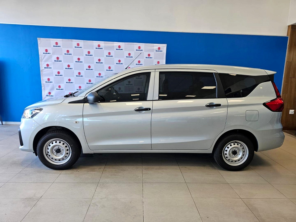 SUZUKI ERTIGA 1.5 GA, image 2