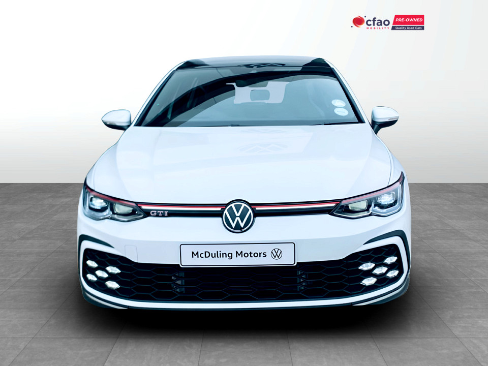 Volkswagen Golf 8 GTi  2.0 TSI DSG, image 2