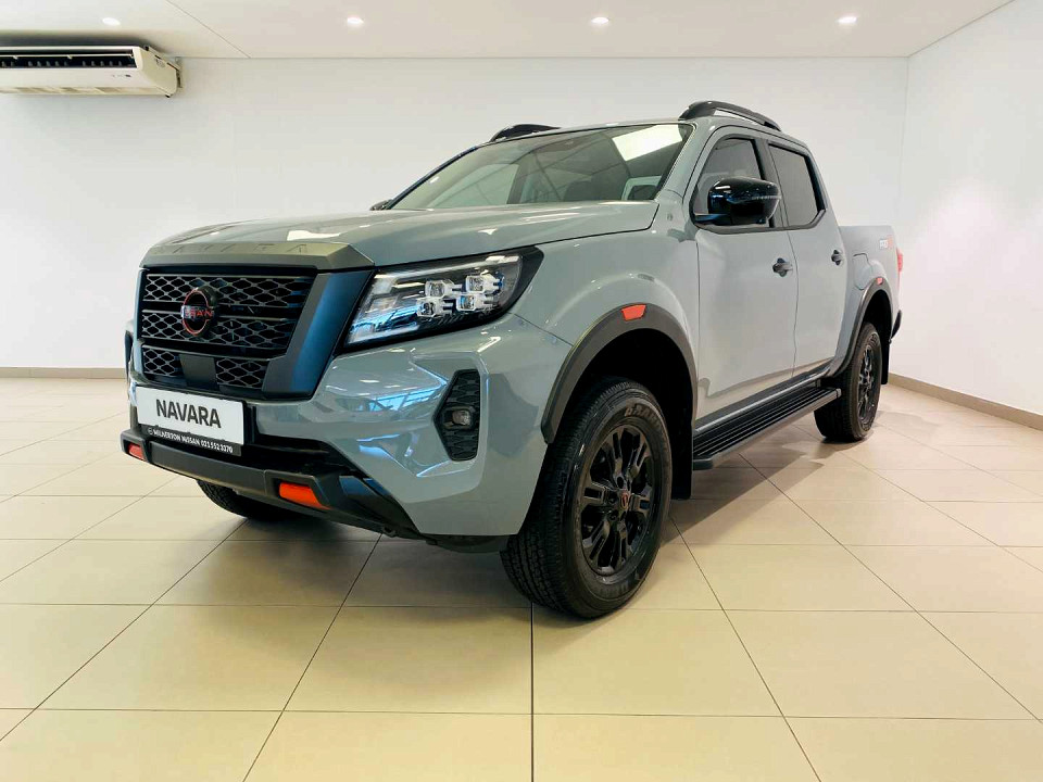 NISSAN NAVARA 2.5DDTi PRO-4X 4X4 A/T D/C P/U, image 1