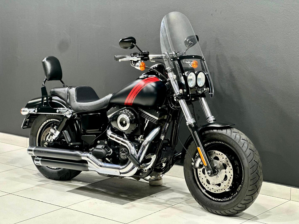 HARLEY-DAVIDSON Dyna Fat Bob, image 2