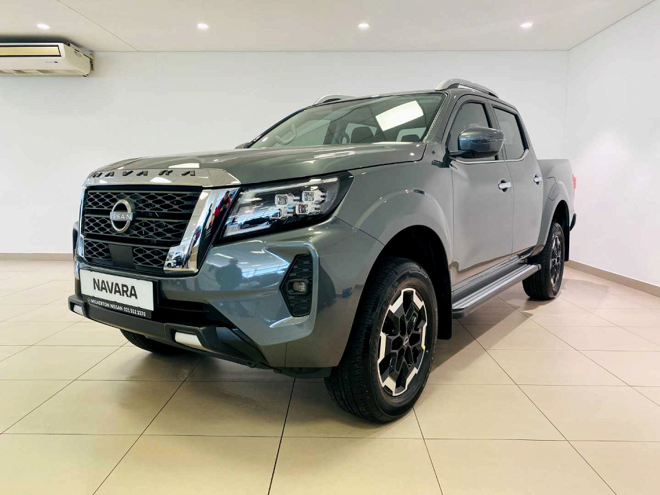 NISSAN NAVARA 2.5D LE 4X4 AT D/C P/U, image 1