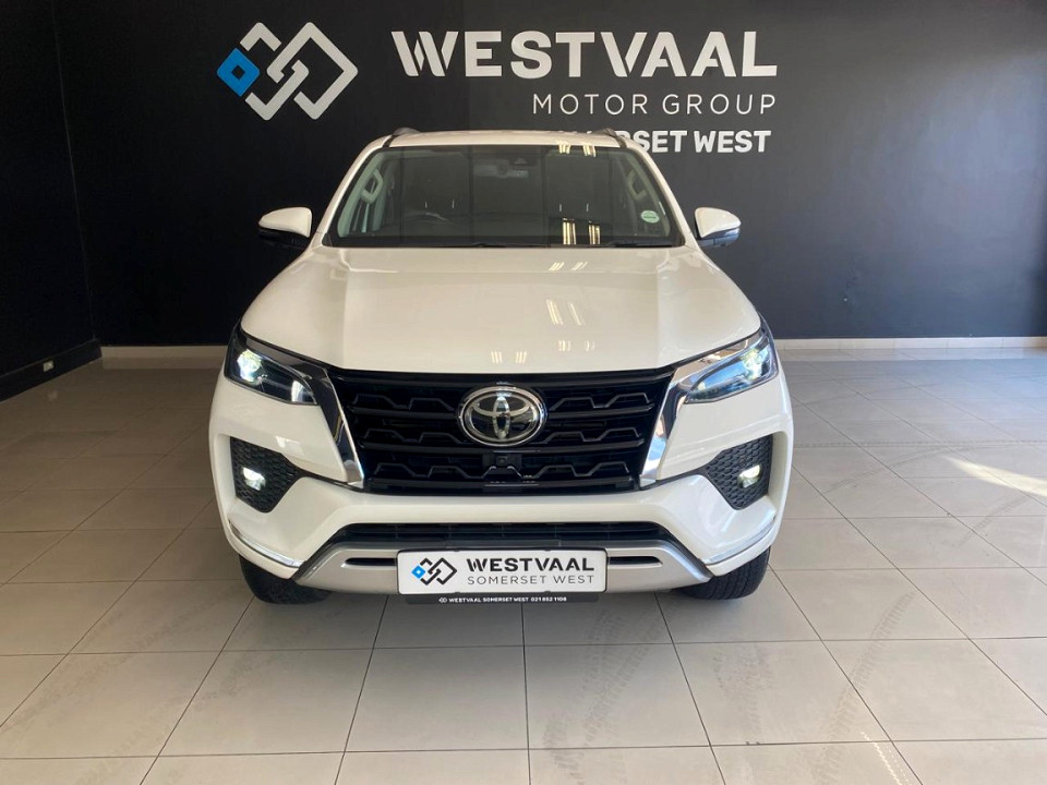 Toyota Fortuner 2.8GD-6 VX A/T, image 2